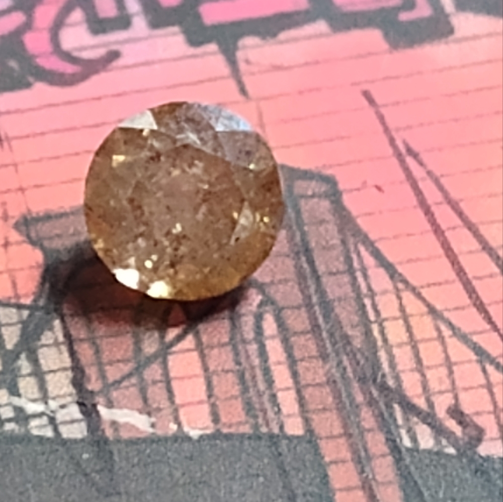 Red diamond - Picture 10 of 11